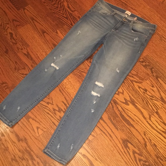 Sneak Peek distressed skinny jeans - Picture 4 of 12